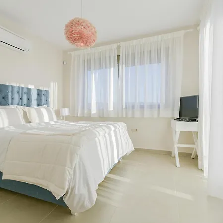 Villa Delfini 1, 2, 3, 4, 5, 6 - Kalamaki (Heraklion)