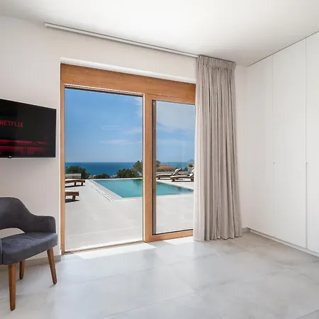 Delfini 1, 2, 3, 4, 5, 6 - * Kalamaki (Heraklion)